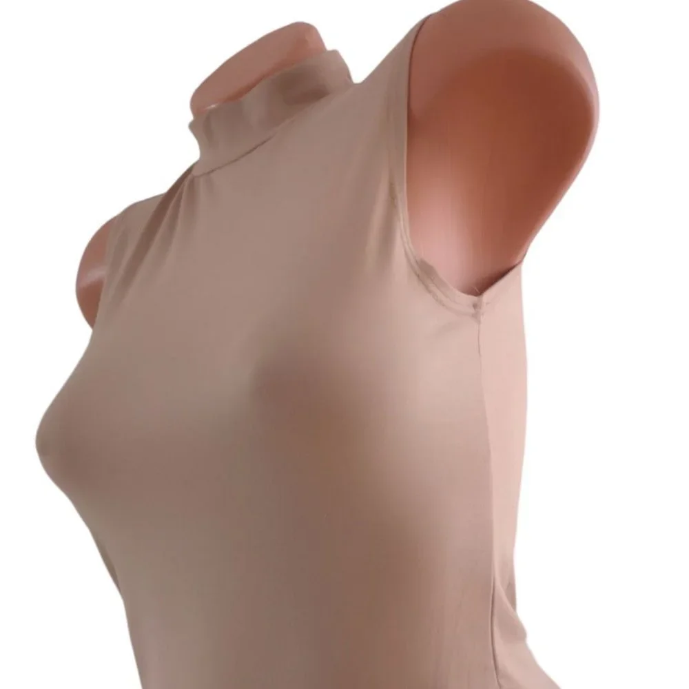 Olivia Rae NY Beige Sleeveless Mock Neck Top Shirt S - Picture 4 of 6